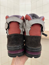 Load image into Gallery viewer, 2000s Salomon Adventure 7 Gen 2 - Size 9.5 US