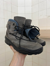 Load image into Gallery viewer, 1990s Salomon Adventure 7 Gen 1 - Size 7 US