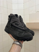 Load image into Gallery viewer, 2000s Salomon Adventure 7 Gen 2 - Size 6 US