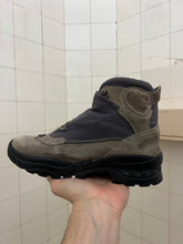 Load image into Gallery viewer, 1990s Salomon Adventure 7 Gen 1 - Size 6 US