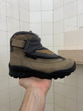 Load image into Gallery viewer, 1990s Salomon Adventure 7 Gen 1 - Size 7 US