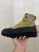 Load image into Gallery viewer, 2000s Salomon Adventure 7 Gen 2 - Size 8.5 US