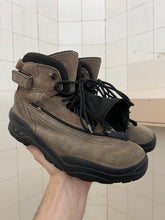 Load image into Gallery viewer, 1990s Salomon Adventure 7 Gen 1 - Size 8 US