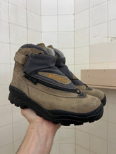 Load image into Gallery viewer, 1990s Salomon Adventure 7 Gen 1 - Size 7 US