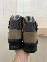 Load image into Gallery viewer, 1990s Salomon Adventure 7 Gen 1 - Size 7 US