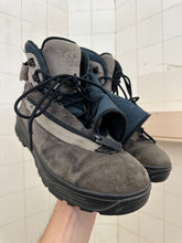Load image into Gallery viewer, 2000s Salomon Adventure 7 Gen 2 - Size 8 US