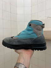 Load image into Gallery viewer, 2000s Salomon Adventure 7 Gen 2 - Size 7 US