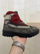 Load image into Gallery viewer, 2000s Salomon Adventure 7 Gen 2 - Size 7 US