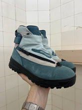 Load image into Gallery viewer, 2000s Salomon Adventure 7 Gen 2 - Size 8.5 US