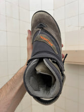 Load image into Gallery viewer, 1990s Salomon Adventure 7 Gen 1 - Size 6 US
