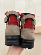 Load image into Gallery viewer, 2000s Salomon Adventure 7 Gen 2 - Size 6 US