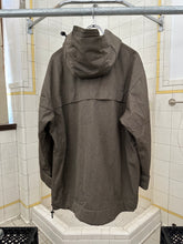 Load image into Gallery viewer, 2000s Levis All Duty Khaki Mountain Parka - Size M