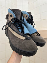 Load image into Gallery viewer, 2000s Salomon Adventure 7 Gen 2 - Size 9 US