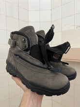 Load image into Gallery viewer, 1990s Salomon Adventure 7 Gen 1 - Size 7.5 US