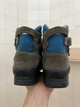 Load image into Gallery viewer, 1990s Salomon Adventure 7 Gen 1 - Size 6 US