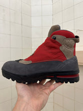 Load image into Gallery viewer, 2000s Salomon Adventure 7 Gen 2 - Size 6.5 US
