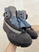 Load image into Gallery viewer, 2000s Salomon Adventure 7 Gen 2 - Size 11 US