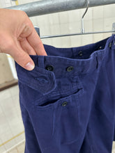 Load image into Gallery viewer, 1980s Katharine Hamnett Pleated Object-Dyed Shorts - Size M