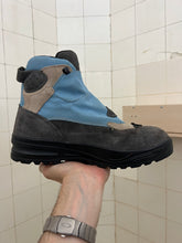 Load image into Gallery viewer, 2000s Salomon Adventure 7 Gen 2 - Size 9.5 US