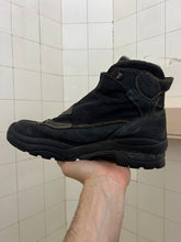 Load image into Gallery viewer, 1990s Salomon Adventure 7 Gen 1 - Size 11 US
