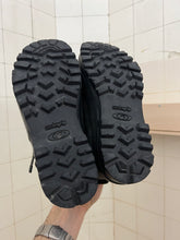 Load image into Gallery viewer, 2000s Salomon Adventure 7 Gen 2 - Size 6 US