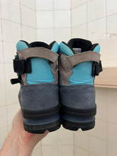 Load image into Gallery viewer, 2000s Salomon Adventure 7 Gen 2 - Size 6 US
