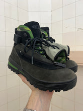 Load image into Gallery viewer, 2000s Salomon Adventure 7 Gen 2 - Size 6 US