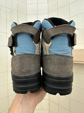 Load image into Gallery viewer, 2000s Salomon Adventure 7 Gen 2 - Size 7 US