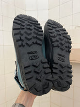 Load image into Gallery viewer, 2000s Salomon Adventure 7 Gen 2 - Size 8.5 US