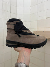 Load image into Gallery viewer, 2000s Salomon Adventure 7 Gen 2 - Size 8.5 US