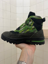 Load image into Gallery viewer, 2000s Salomon Adventure 7 Gen 2 - Size 6 US