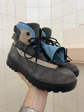 Load image into Gallery viewer, 2000s Salomon Adventure 7 Gen 2 - Size 9.5 US