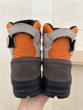 Load image into Gallery viewer, 2000s Salomon Adventure 7 Gen 2 - Size 8.5 US