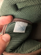 Load image into Gallery viewer, 1990s Salomon Adventure 8 Hiking Boots in Beef and Broccoli - Size 10 US