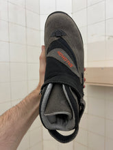 Load image into Gallery viewer, 1990s Salomon Adventure 7 Gen 1 - Size 7.5 US