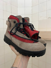 Load image into Gallery viewer, 2000s Salomon Adventure 7 Gen 2 - Size 7.5 US