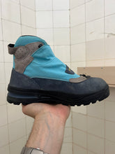 Load image into Gallery viewer, 2000s Salomon Adventure 7 Gen 2 - Size 6 US