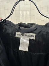 Load image into Gallery viewer, aw1999 Issey Miyake Crinkled Hooded Down Parka - Size L