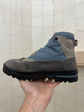 Load image into Gallery viewer, 2000s Salomon Adventure 7 Gen 2 - Size 7.5 US