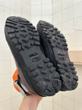 Load image into Gallery viewer, 2000s Salomon Adventure 7 Gen 2 - Size 8.5 US