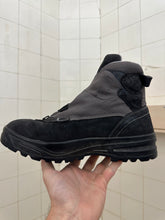 Load image into Gallery viewer, 2000s Salomon Adventure 7 Gen 2 - Size 9 US
