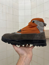 Load image into Gallery viewer, 2000s Salomon Adventure 7 Gen 2 - Size 11 US