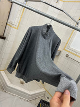 Load image into Gallery viewer, aw1986 Issey Miyake 6-Panel Three Arm Sweater - Size M