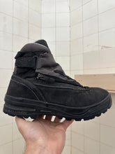 Load image into Gallery viewer, 2000s Salomon Adventure 7 Gen 2 - Size 9 US