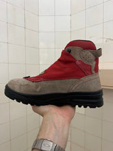 Load image into Gallery viewer, 2000s Salomon Adventure 7 Gen 2 - Size 7.5 US