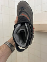 Load image into Gallery viewer, 1990s Salomon Adventure 7 Gen 1 - Size 6.5 US
