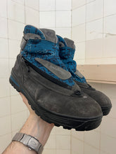 Load image into Gallery viewer, 2000s Salomon Adventure 7 Gen 2 - Size 11.5 US