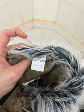 Load image into Gallery viewer, 2000s Issey Miyake Fur Scarf - Size OS