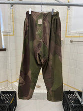 Load image into Gallery viewer, 1940s Vintage WW2 British SAS Brush Camo Pants - Size XXL