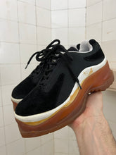 Load image into Gallery viewer, ss1998 Issey Miyake Futuristic Black and Gum Platform Low Trainers - Size 7 US (23.5cm)